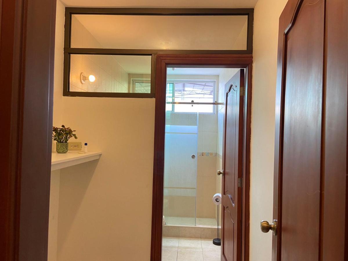 Doral Suite ¡Cerca Del Aeropuerto! Γκουαγιακίλ Εξωτερικό φωτογραφία